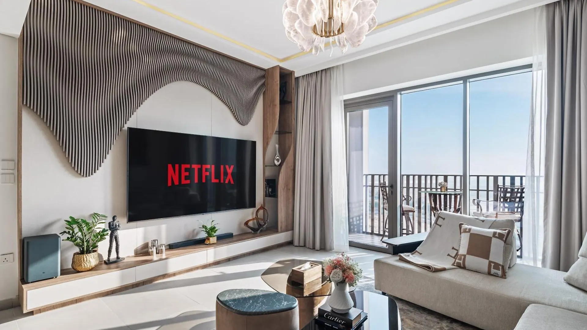 Breathtaking Dubai Skyline View Apartment - By Dustay